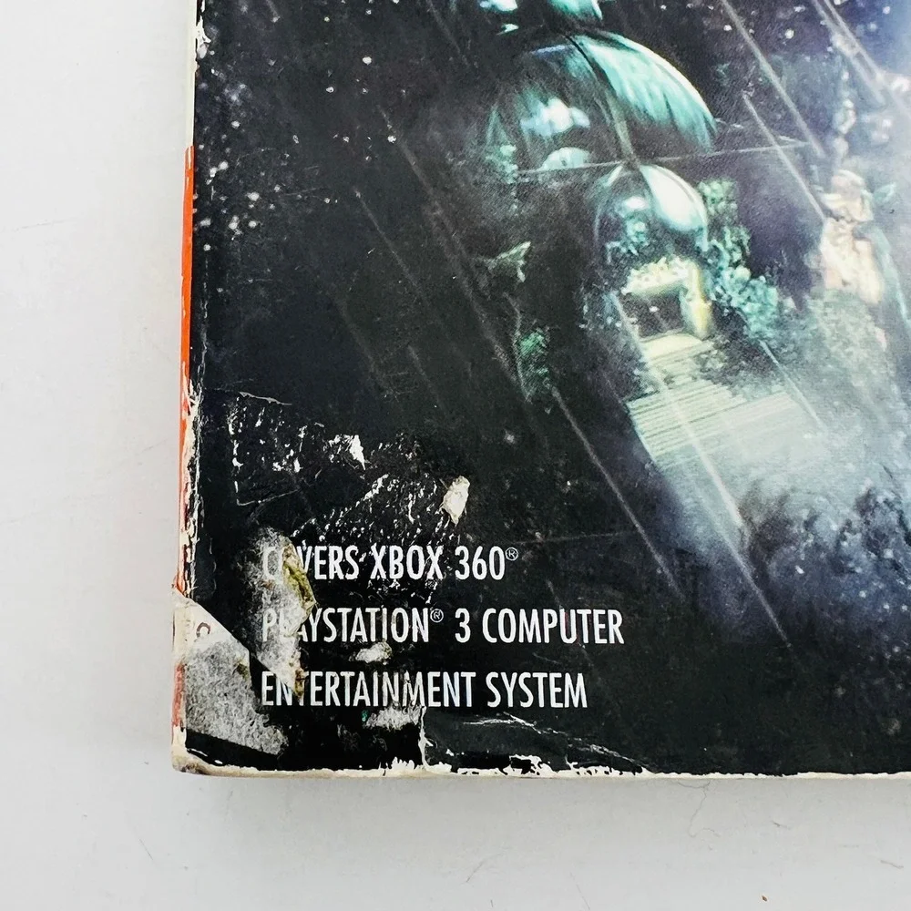Batman Arkham Asylum BradyGames Signature Series Strategy Guide PS3 Xbox 360 PC